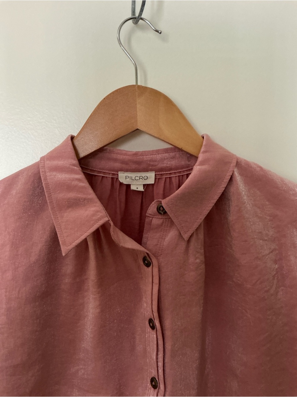 Beautiful dusty rose colored blouse  Pilcro ( anthropology) sz S - Picture 3 of 11
